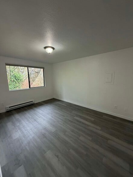 Building Photo - 19525 NW Pondosa Ct