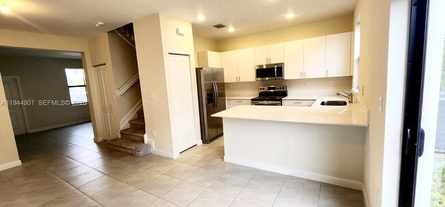 Building Photo - 11728 SW 245 Ter