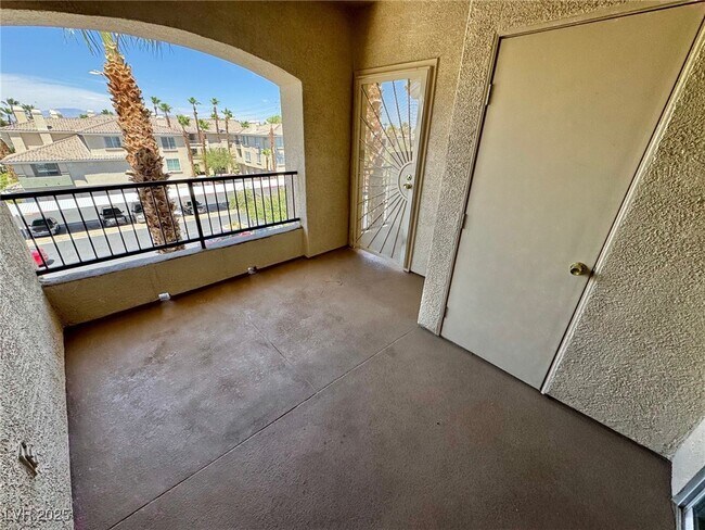 Building Photo - 7159 S Durango Dr