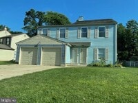 Building Photo - 8 Maynard Dr