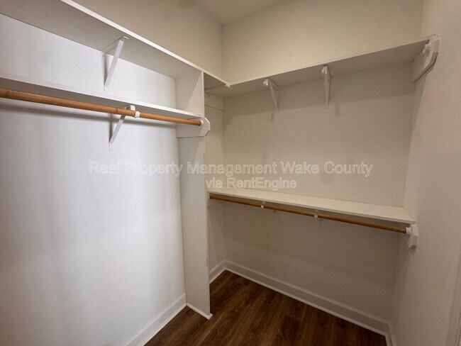 Building Photo - 7310 Caversham Way