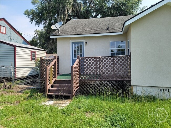 Building Photo - 237 Birchfield Dr