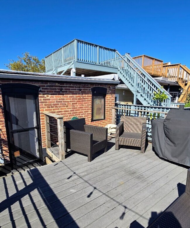 Building Photo - 239 S Collington Ave