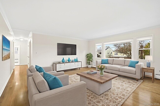 Building Photo - 222 Park Ave