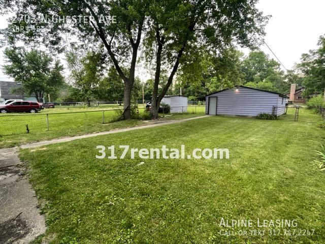 Building Photo - 3/1 with 2-car garage/workshop combo (has ...