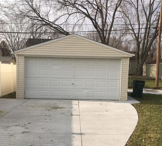 Building Photo - Charming 3-Bedroom Home in the Heart of Be...