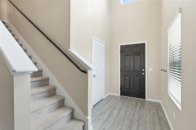 Building Photo - 412 Glenwick Ln