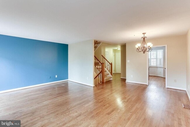 Building Photo - 839 N Greenbrier St