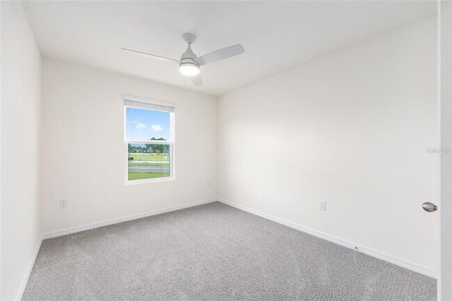 Building Photo - 8247 SW 67th Ave