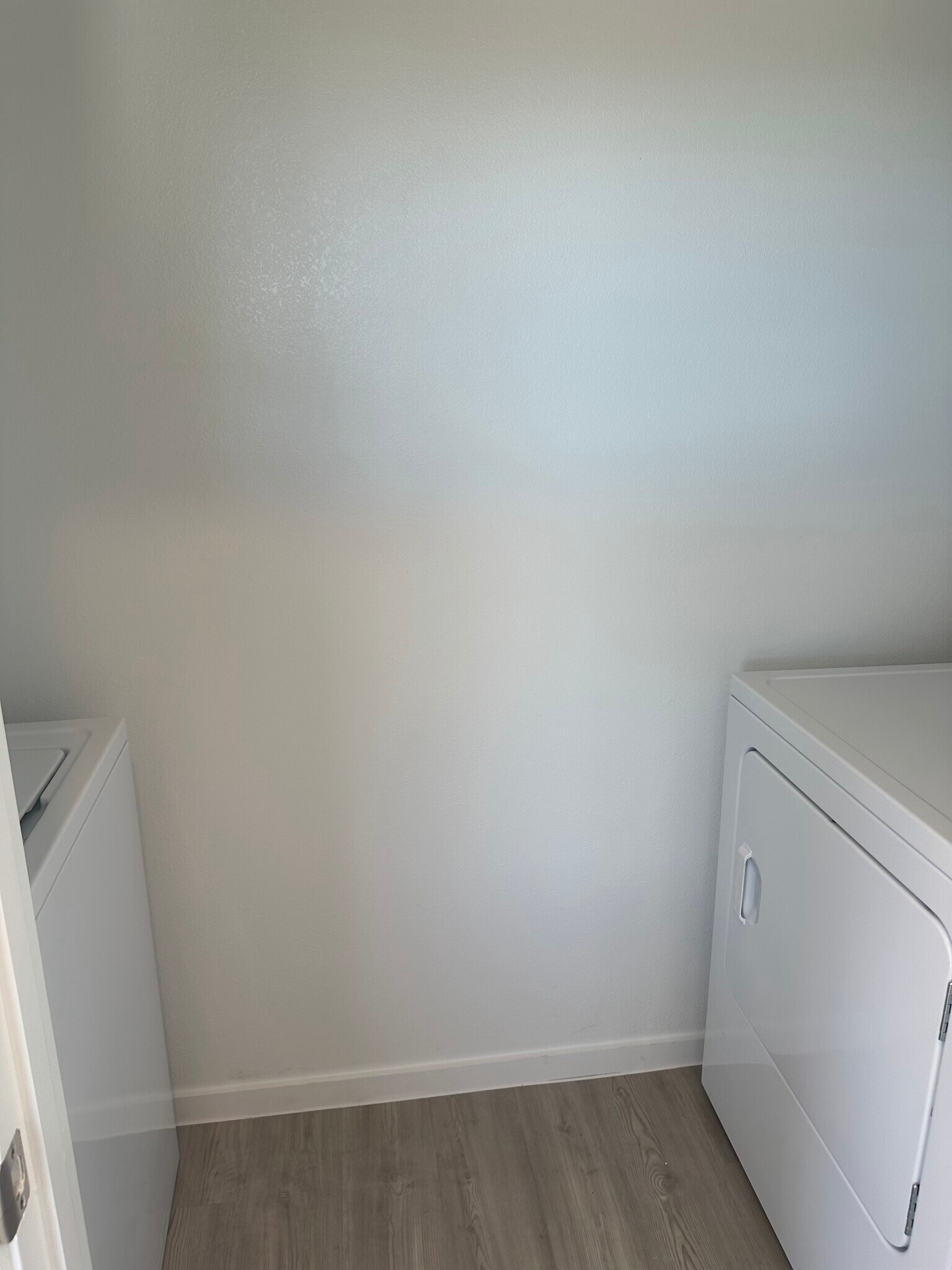 Building Photo - 4033 Equestrian Dr