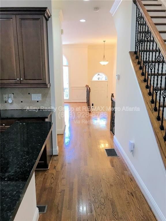 Building Photo - 2673 Rivers Edge Dr NE