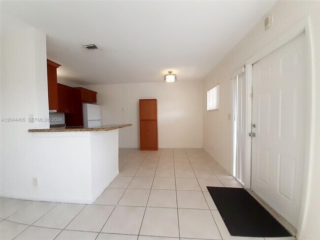 Building Photo - 11447 NW 42nd St