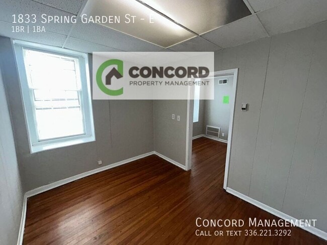 Building Photo - 1833 Spring Garden St