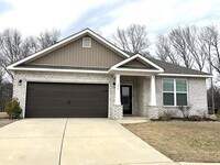 Building Photo - 154 Fernhill Dr NW