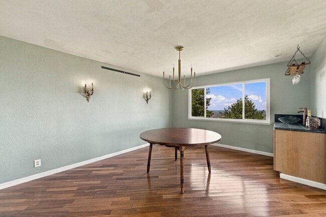 Building Photo - 15799 Apollo Heights Ct
