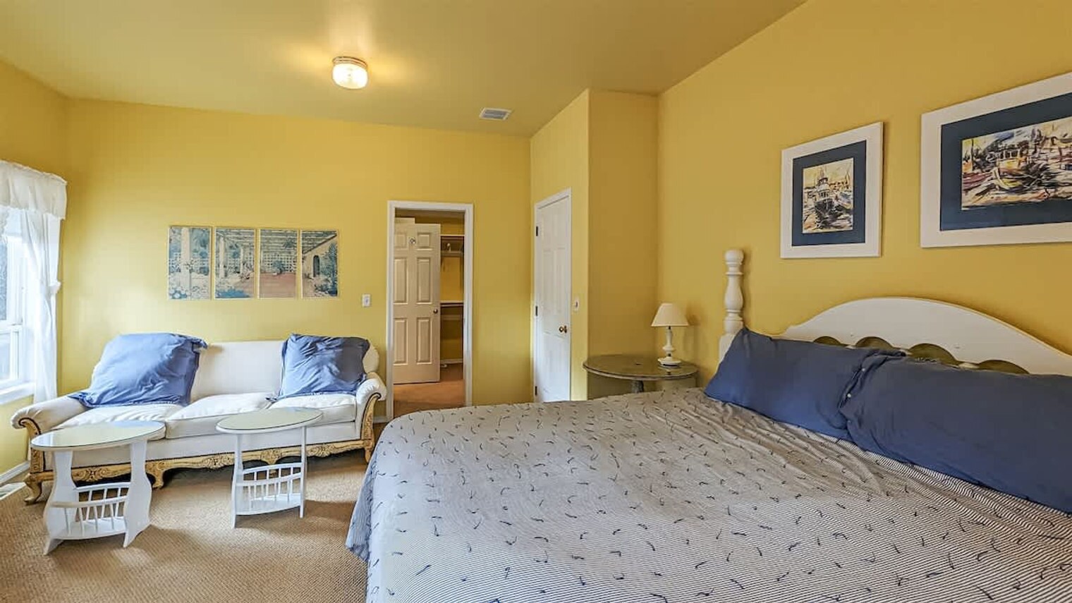 Building Photo - 123 E Bachelor Rock Dr