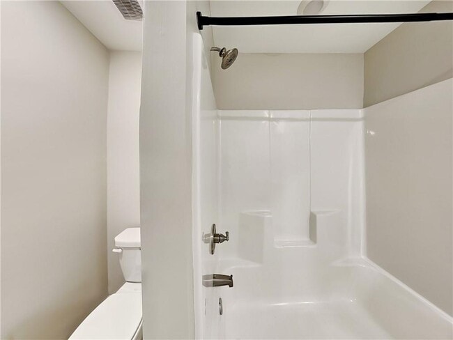 Building Photo - 4903 Heritage Cir