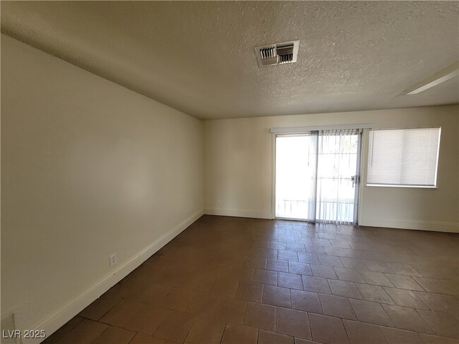 Building Photo - 3908 Montebello Ave