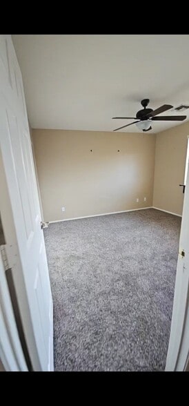 Building Photo - 1081 S 225th Ave