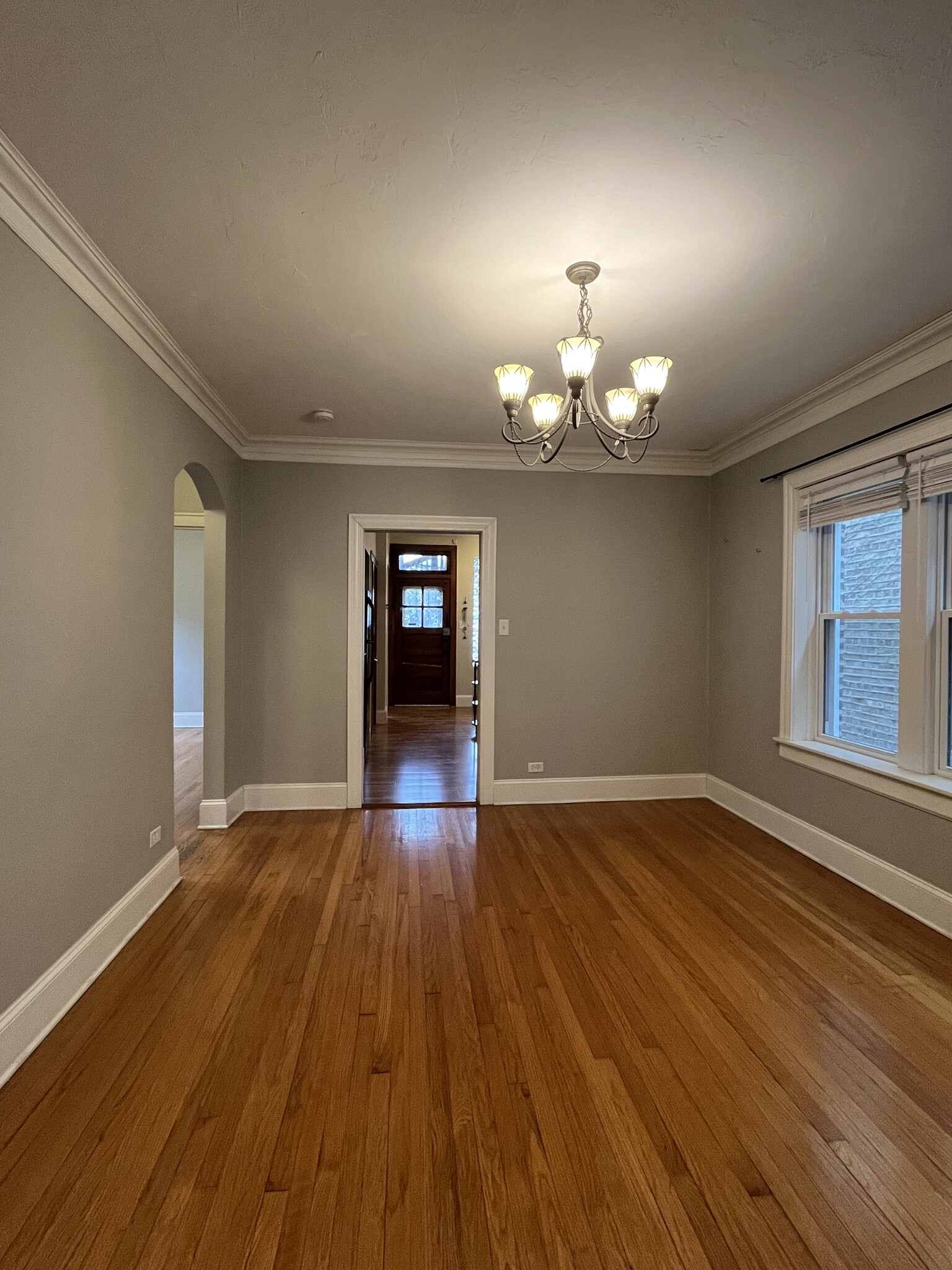 Dining Room - 3223 W Olive Ave