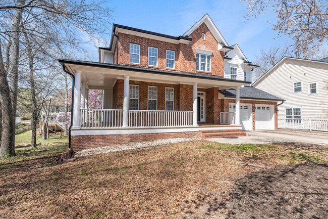 Building Photo - August Move-in, Cary Park!
