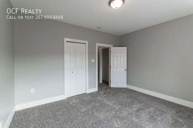 Building Photo - 3943 Terrace St