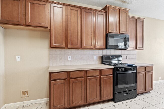Building Photo - 25218 Melody Oaks Ln