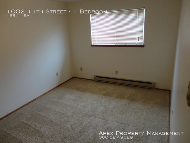 Building Photo - FAIRHAVEN - Island View Apartments