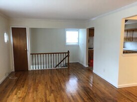 Building Photo - 2230 149th St