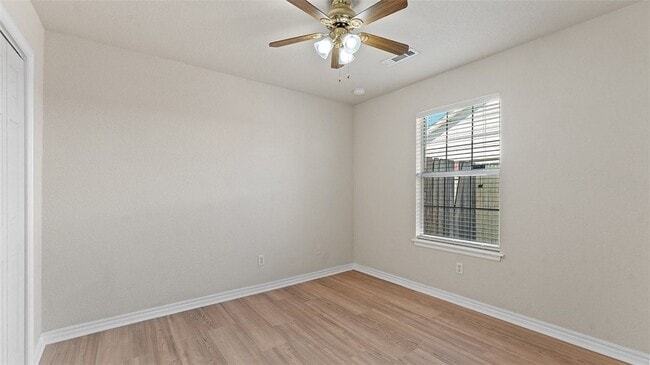 Building Photo - 829 S Liberty Dr