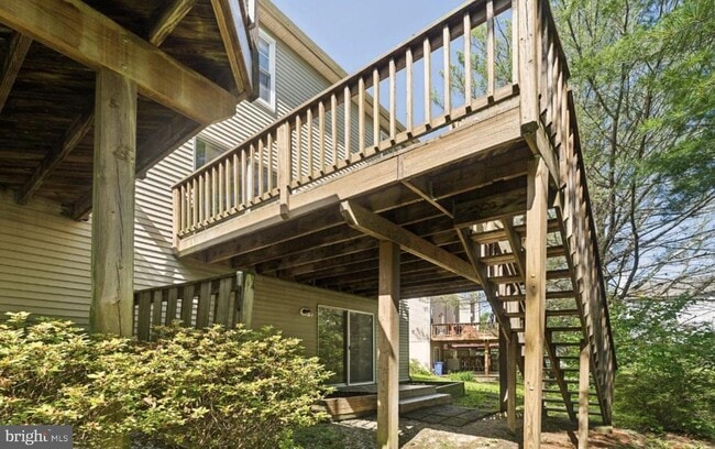 Building Photo - 8746 Ruppert Ct
