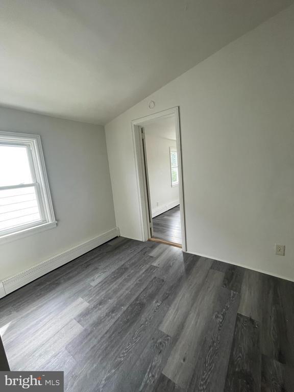 Building Photo - 145 Hopewell St