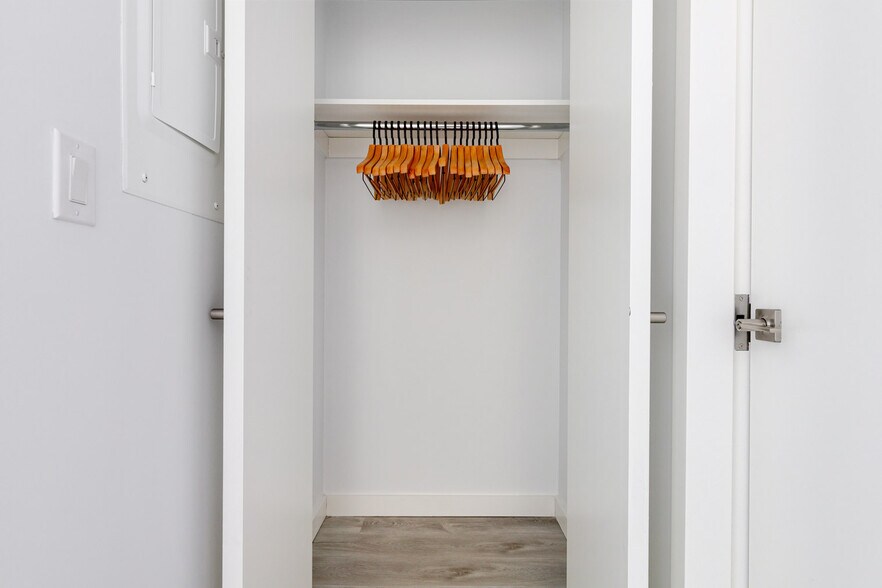 Building Photo - 77 Commercial St