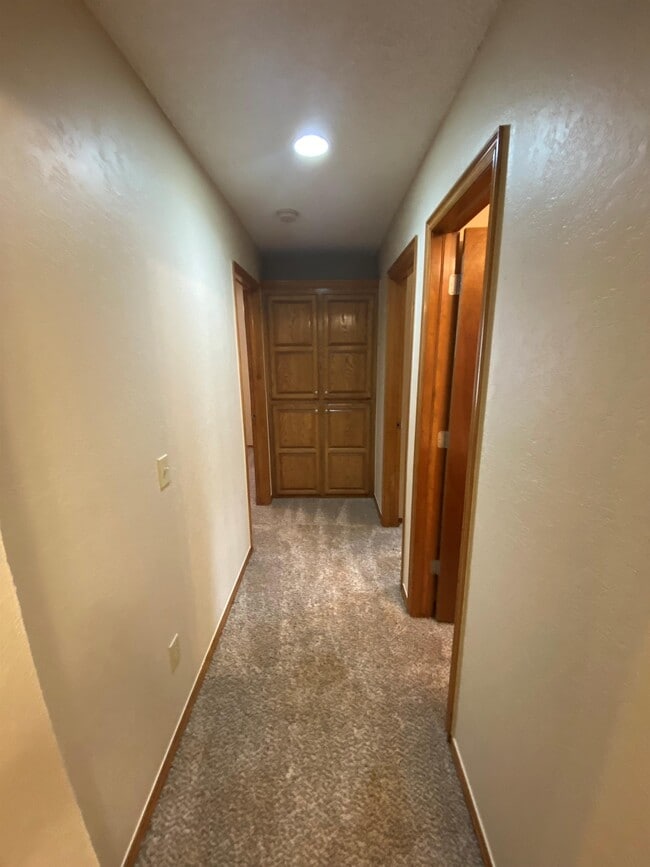 Building Photo - 533 NW 174th St