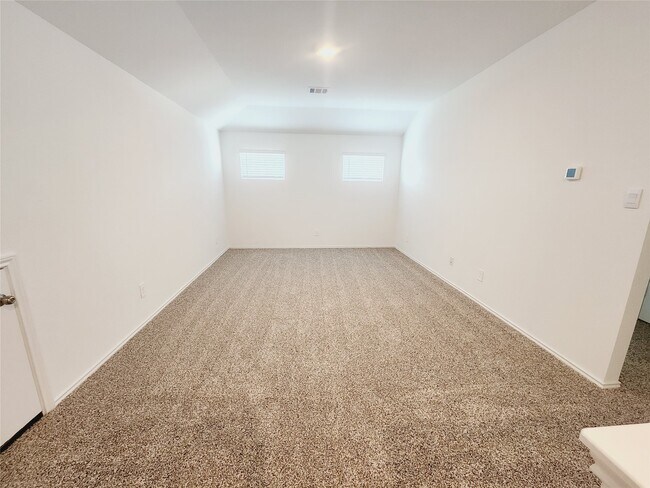 Building Photo - 40746 Rosemary Rain Ln
