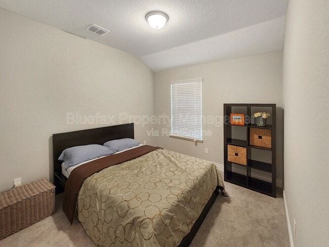 Building Photo - 1903 Argos Star