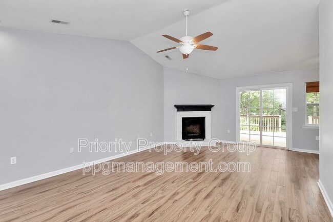 Building Photo - 14034 Eden Ct