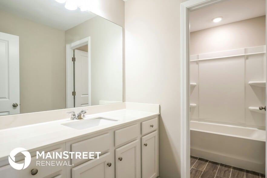 Building Photo - 509 Curry Ridge Ct.