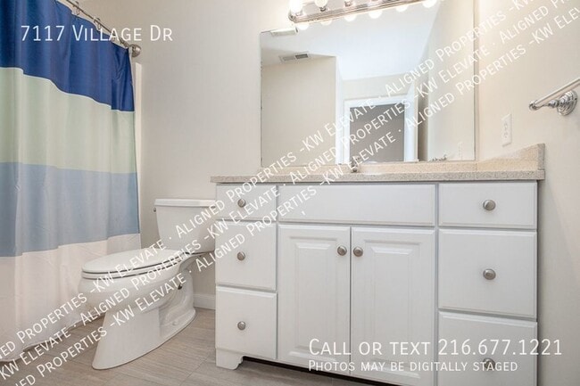 Building Photo - 7117 Village Dr