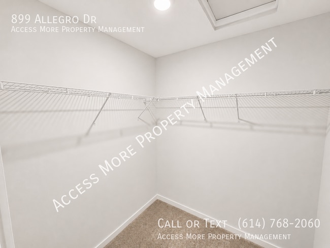 Building Photo - 899 Allegro Dr