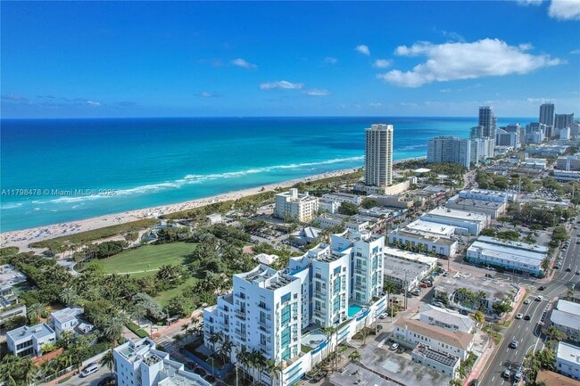 Building Photo - 7600 Collins Ave