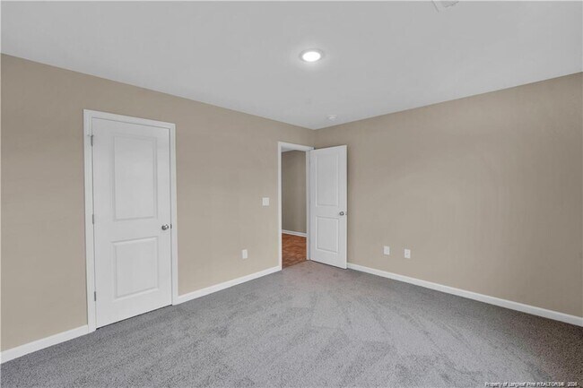 Building Photo - 737 Caelin Farms Rd