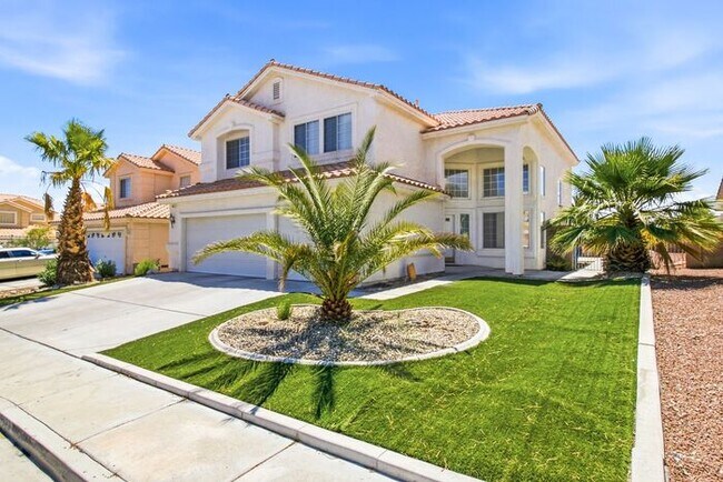 Building Photo - Spacious 4-Bedroom Home with Fireplace, 3-Car Garage & Great Backyard