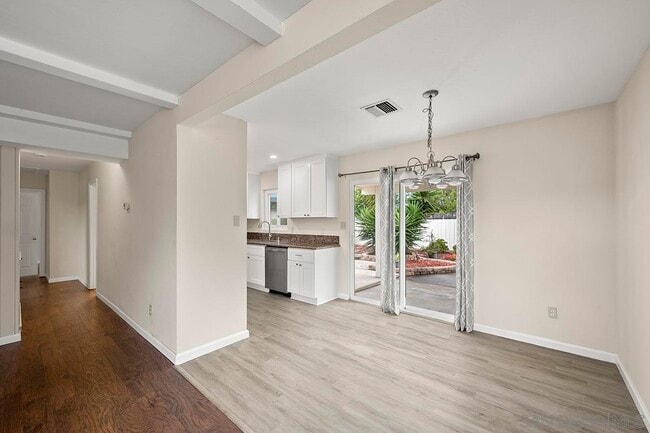 Building Photo - 4148 Cole Way
