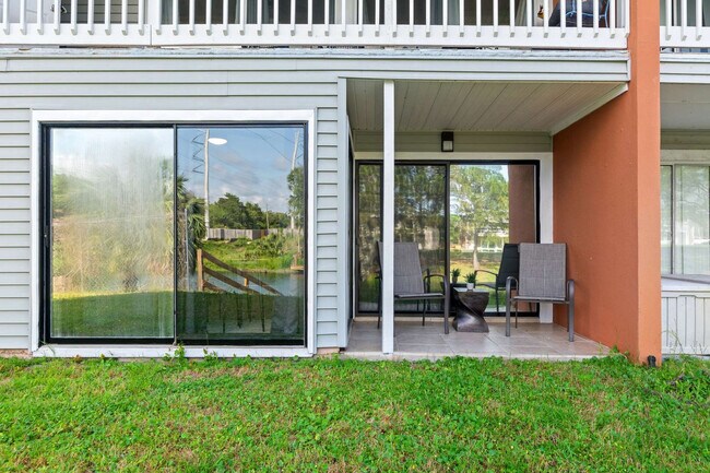 Building Photo - 4000 Gulf Terrace Dr