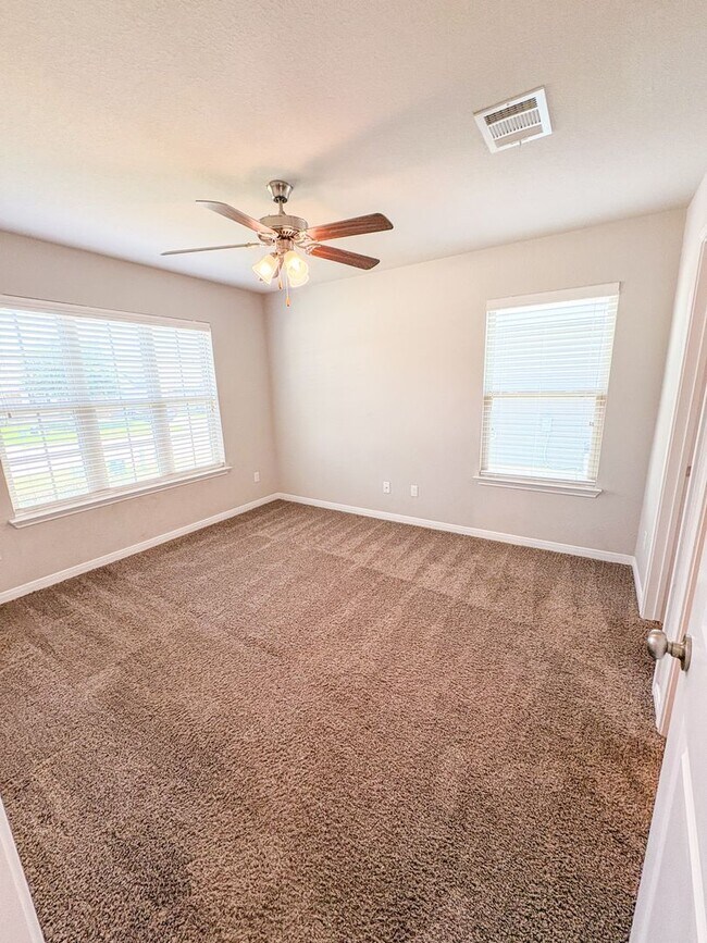 Building Photo - 1218 Amber Dawn Dr