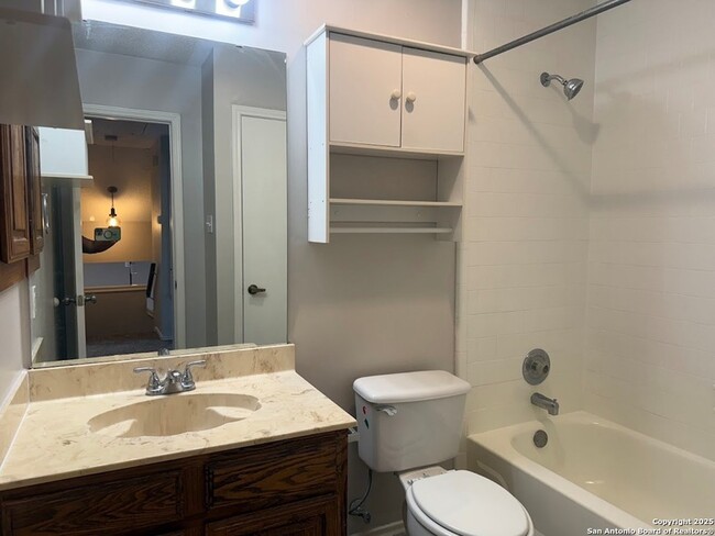 Building Photo - 14927 River Wind