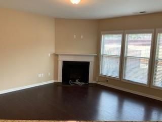 Building Photo - 1335 Hampton Oaks Dr