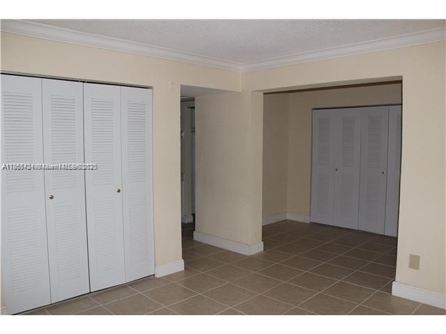 Building Photo - 8500 SW 109th Ave