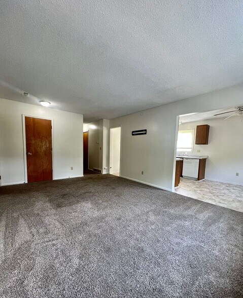 Building Photo - 51600 Co Rd 652